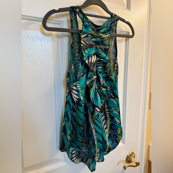 Girl Talk Colorful Top with Ruffle Detail in Back, Size Small - Picture 8 of 13